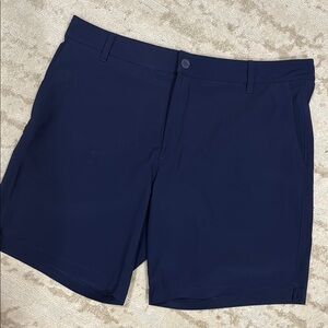 Rhône navy performance shorts- 34- like new!